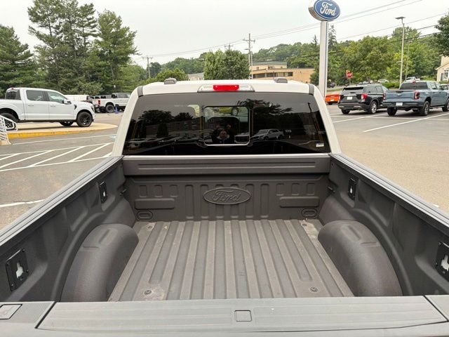 Used 2023 White Ford XLT image 7