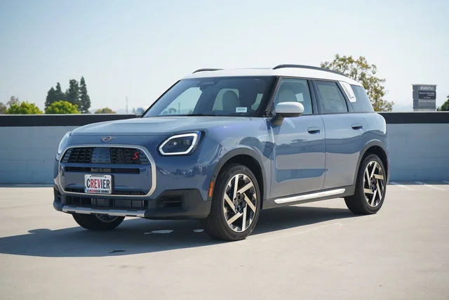 2027 MINI Countryman Iconic