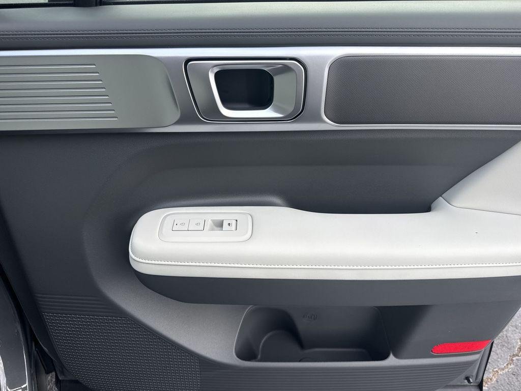 New 2026 Gray Hyundai SEL FWD image 14