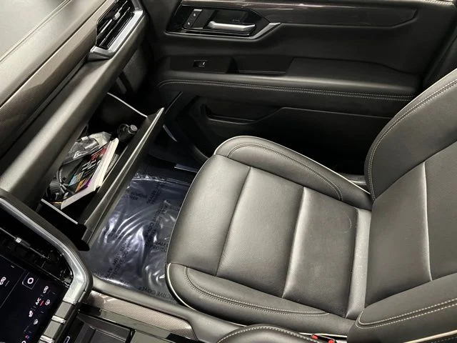 Used 2025 Gray GMC Elevation image 40