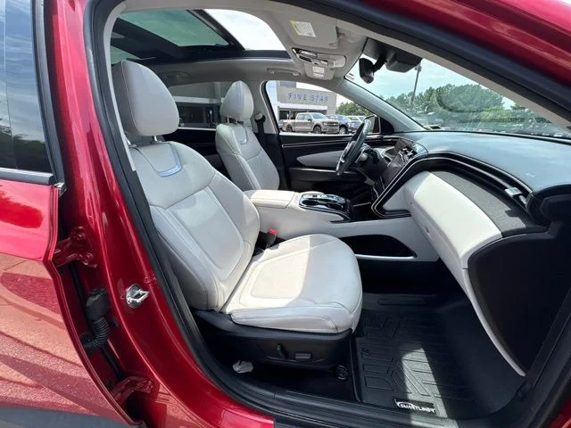 Used 2023 Red Hyundai Limited image 20