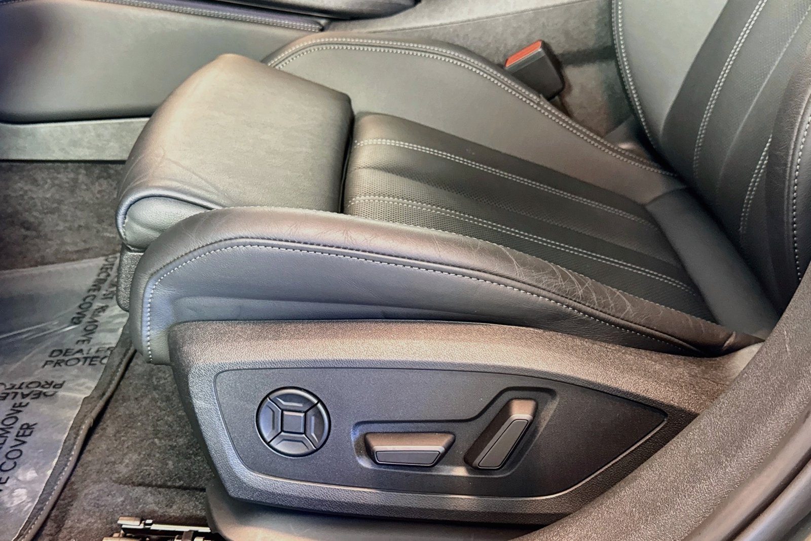 Used 2025 Chronos Grey Audi Premium Plus image 4