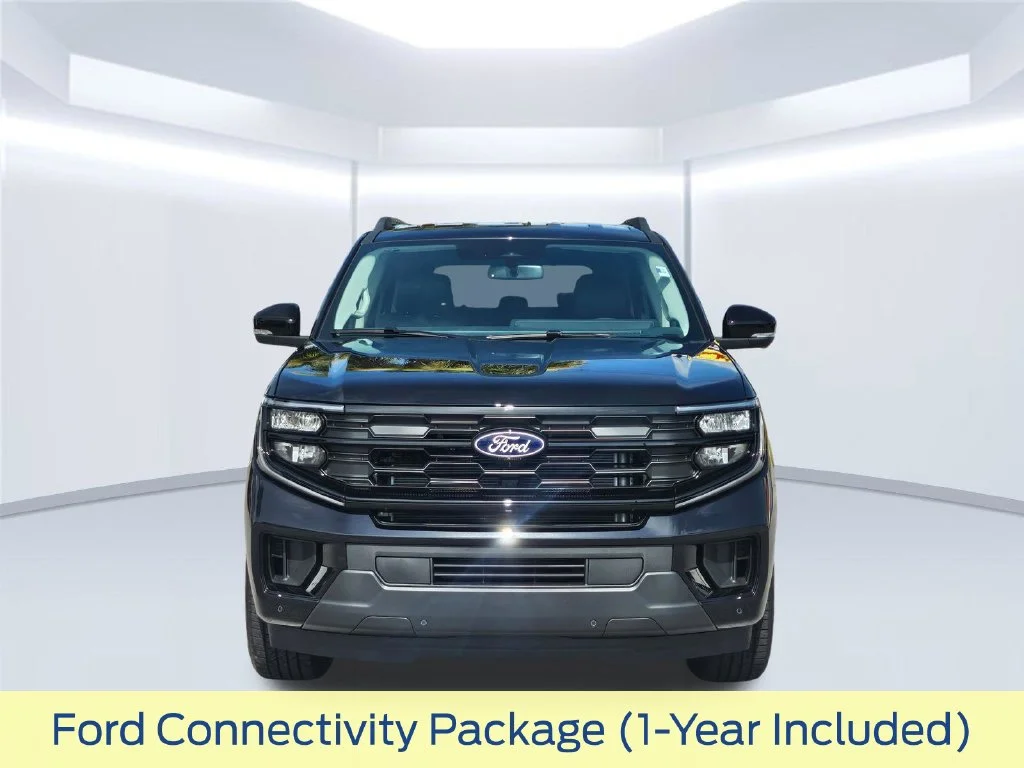 New 2027 Black Ford Active image 20