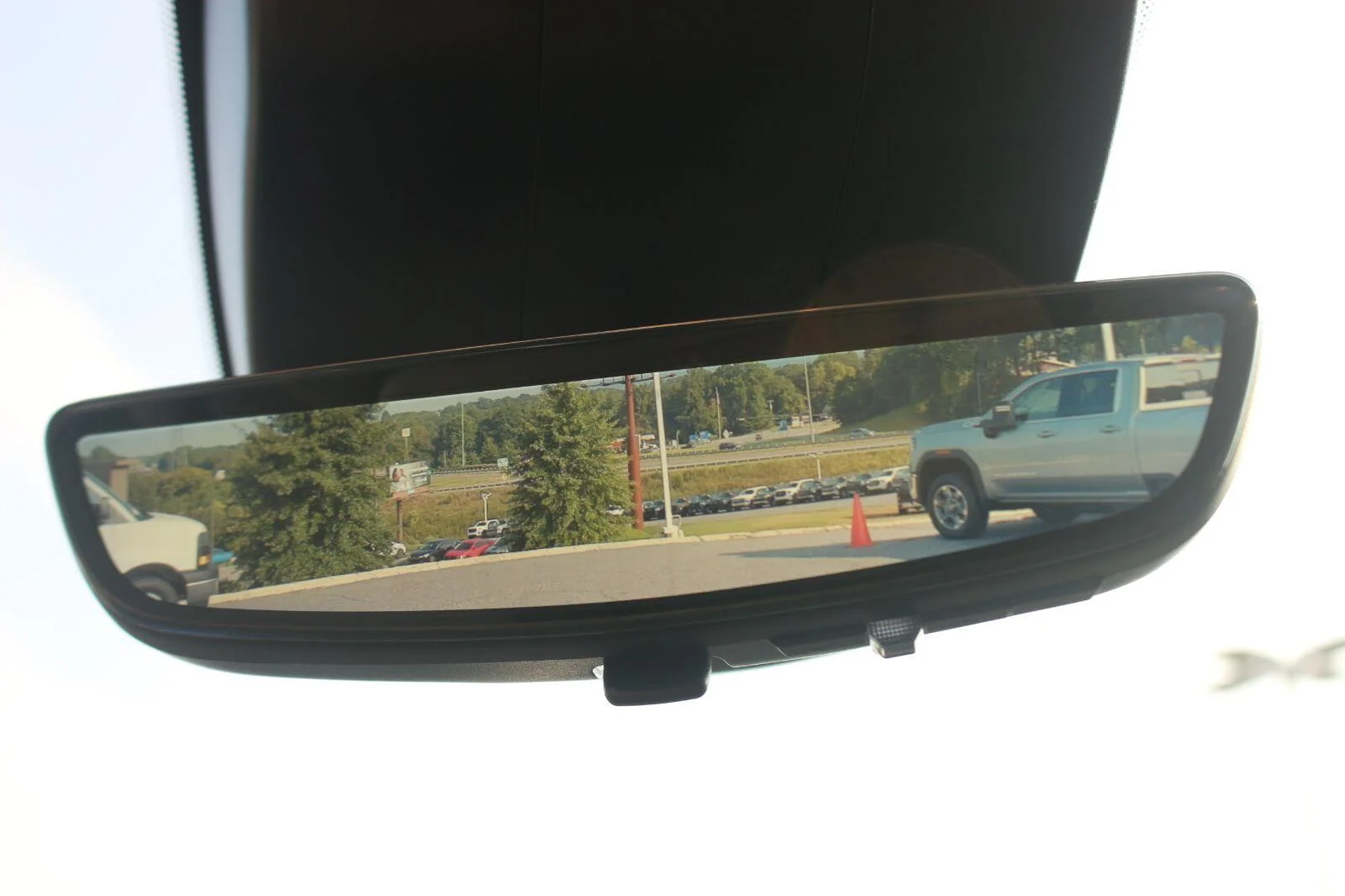 Used 2025 Onyx Black GMC Denali image 30