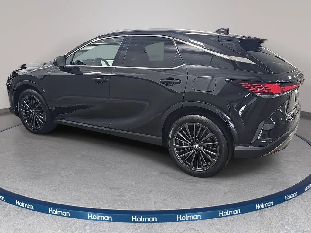 Used 2024 Black Lexus 350 Premium image 9