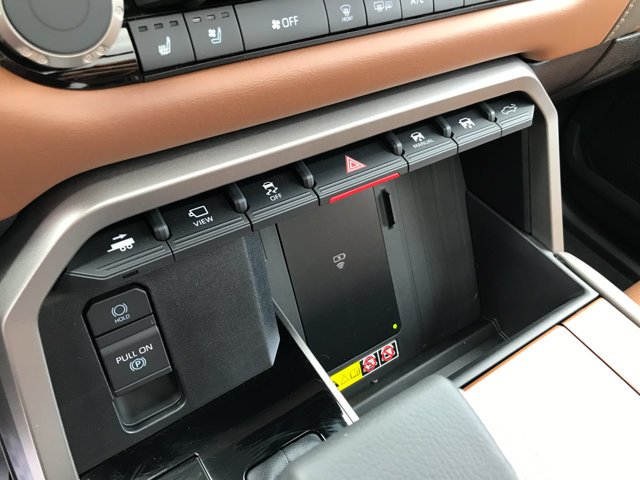 2026 Toyota Tundra 1794 Edition - Photo 23