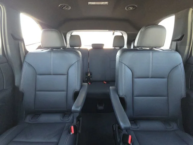 Used 2024 White GMC Elevation image 20