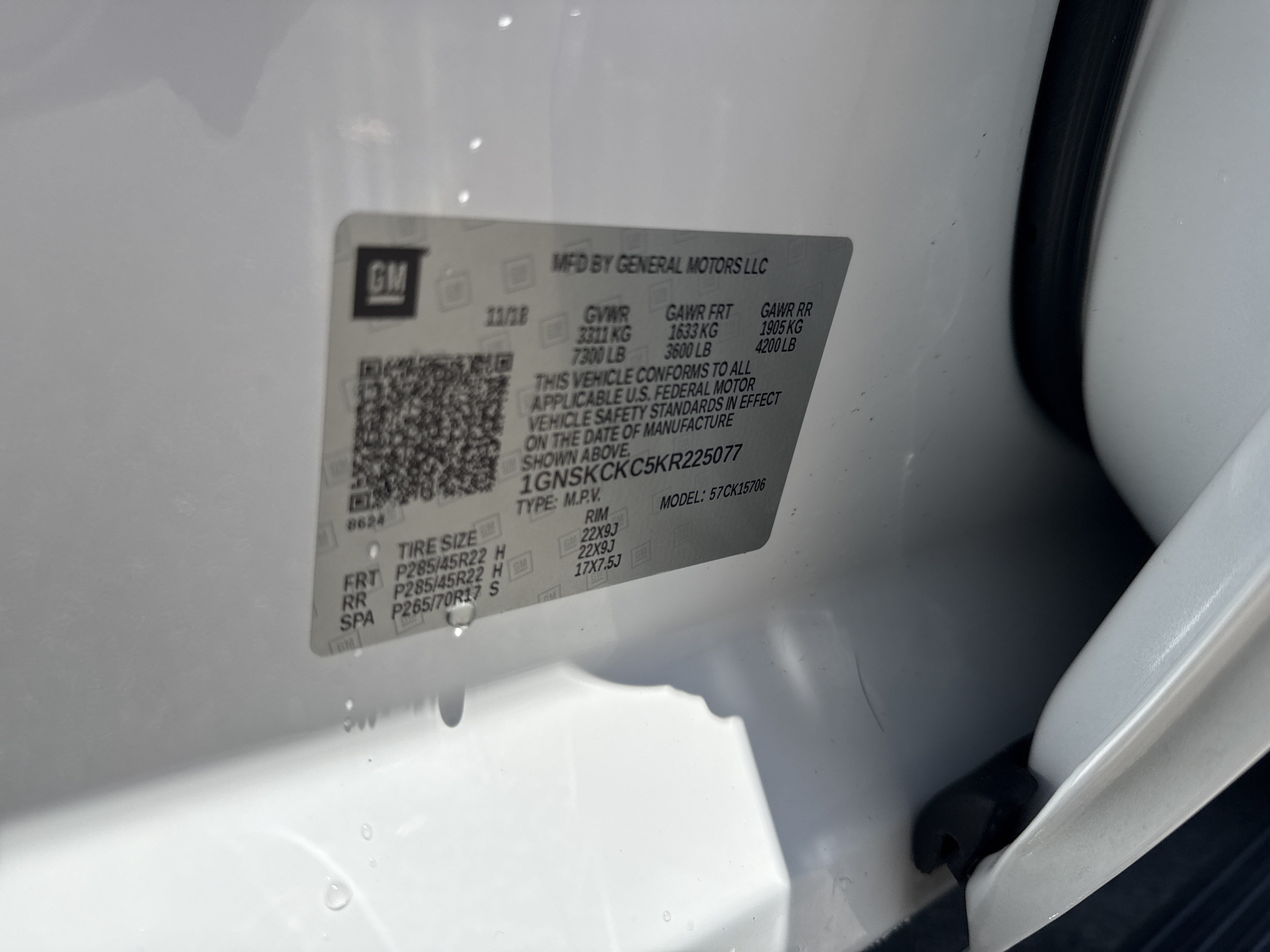 Used 2019 Summit White Chevrolet Premier image 31