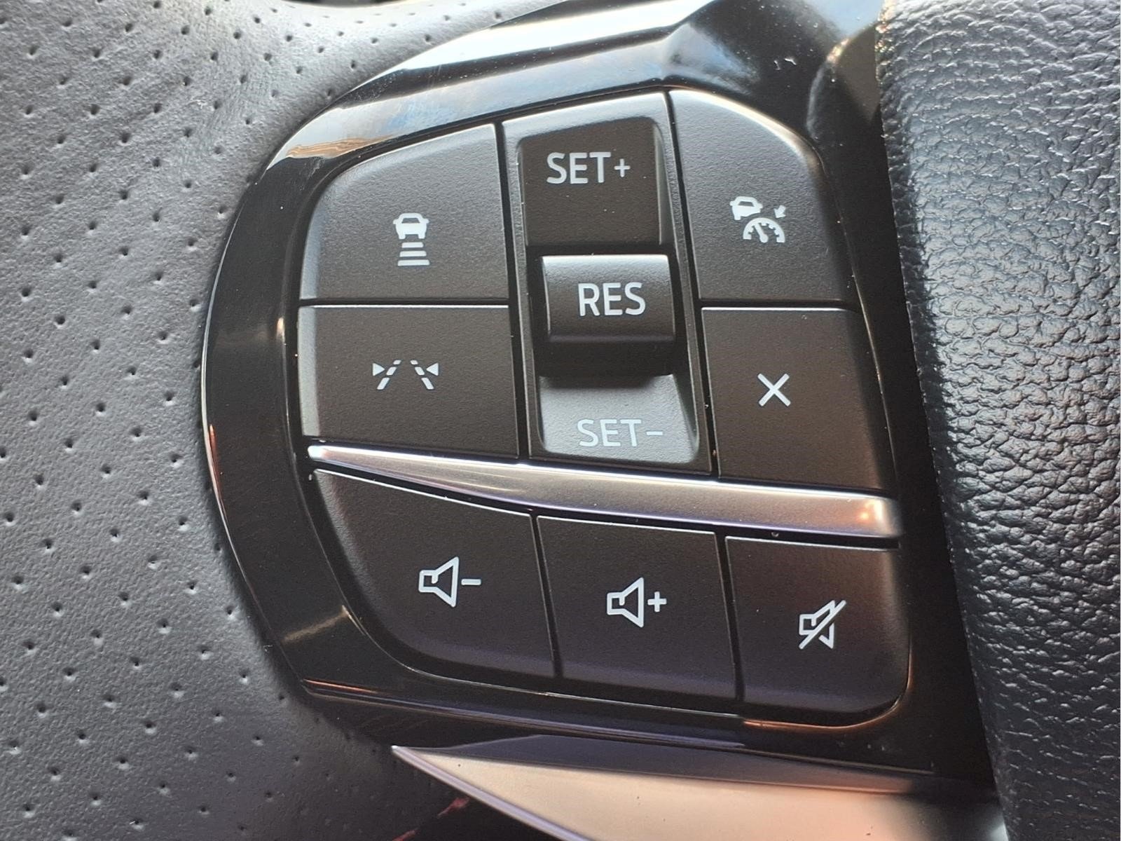 Used 2025 Carbonized Gray Metallic Ford ST image 17