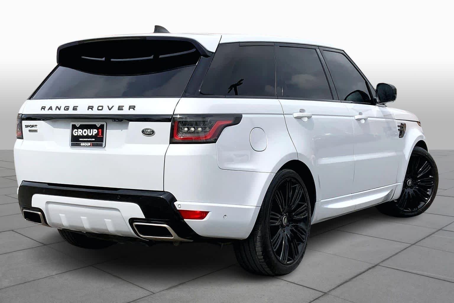 Used 2019 Meribel White Pearl Land Rover Dynamic image 13