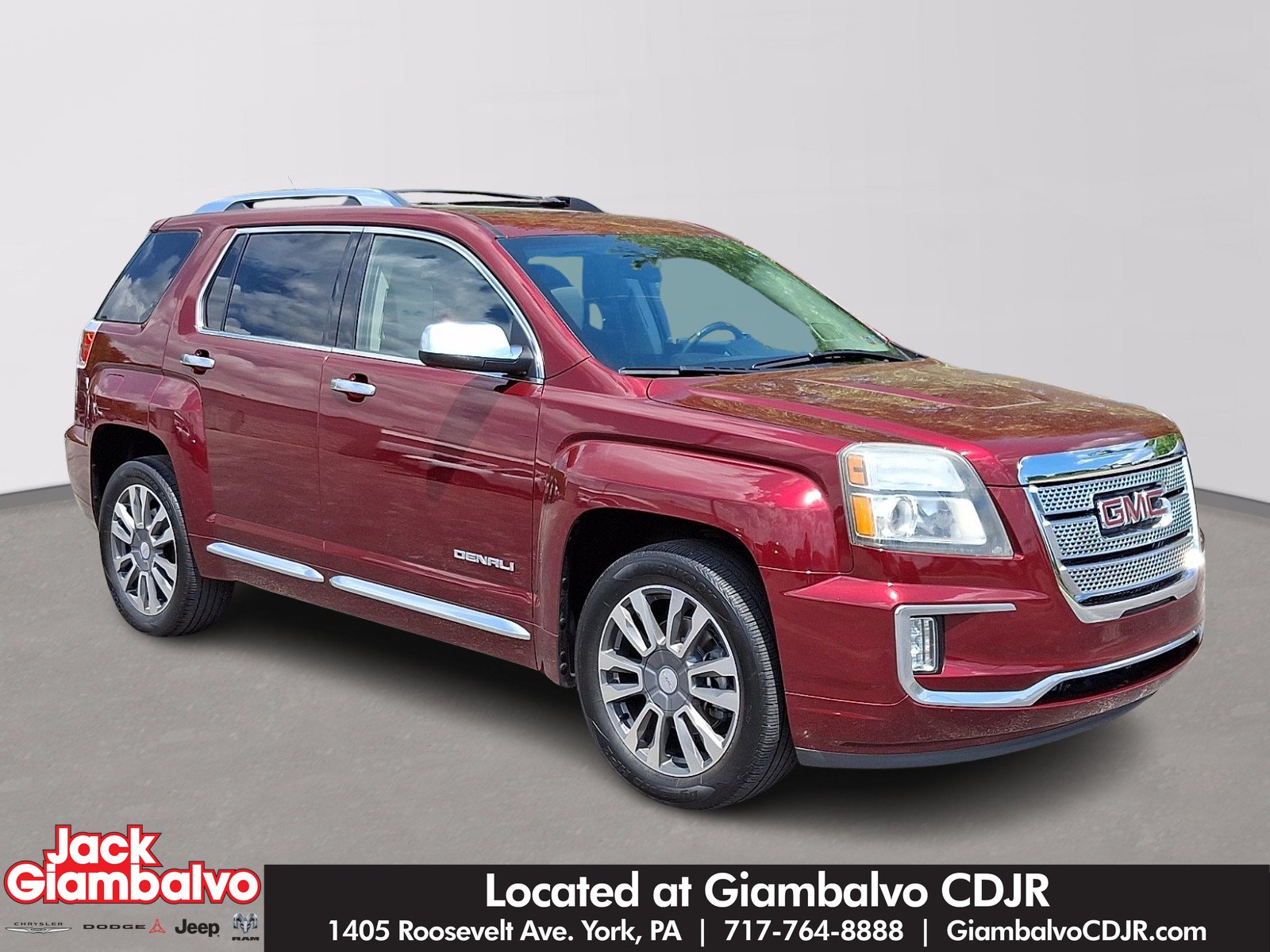 2017 GMC Terrain AWD Denali's photo