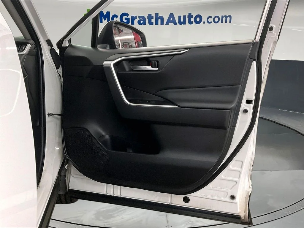 Certified Used 2023 White Toyota XLE image 28
