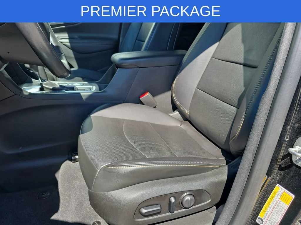 Certified Used 2019 MOSAIC BLACK METALLIC Chevrolet Premier image 20