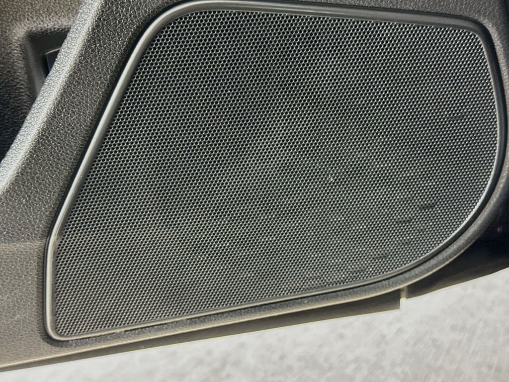 Used 2019 Crystal Black Pearl Honda LX image 22