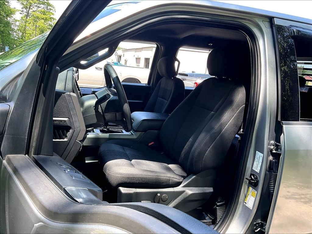 Used 2020 Silver Metallic Ford XLT image 10