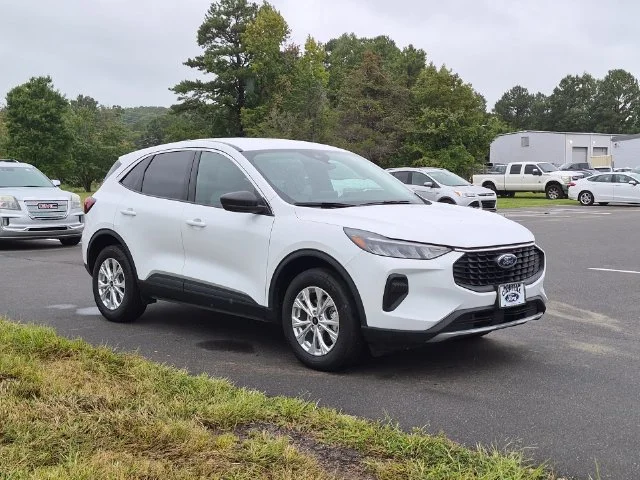 Used 2024 White Ford Active image 15
