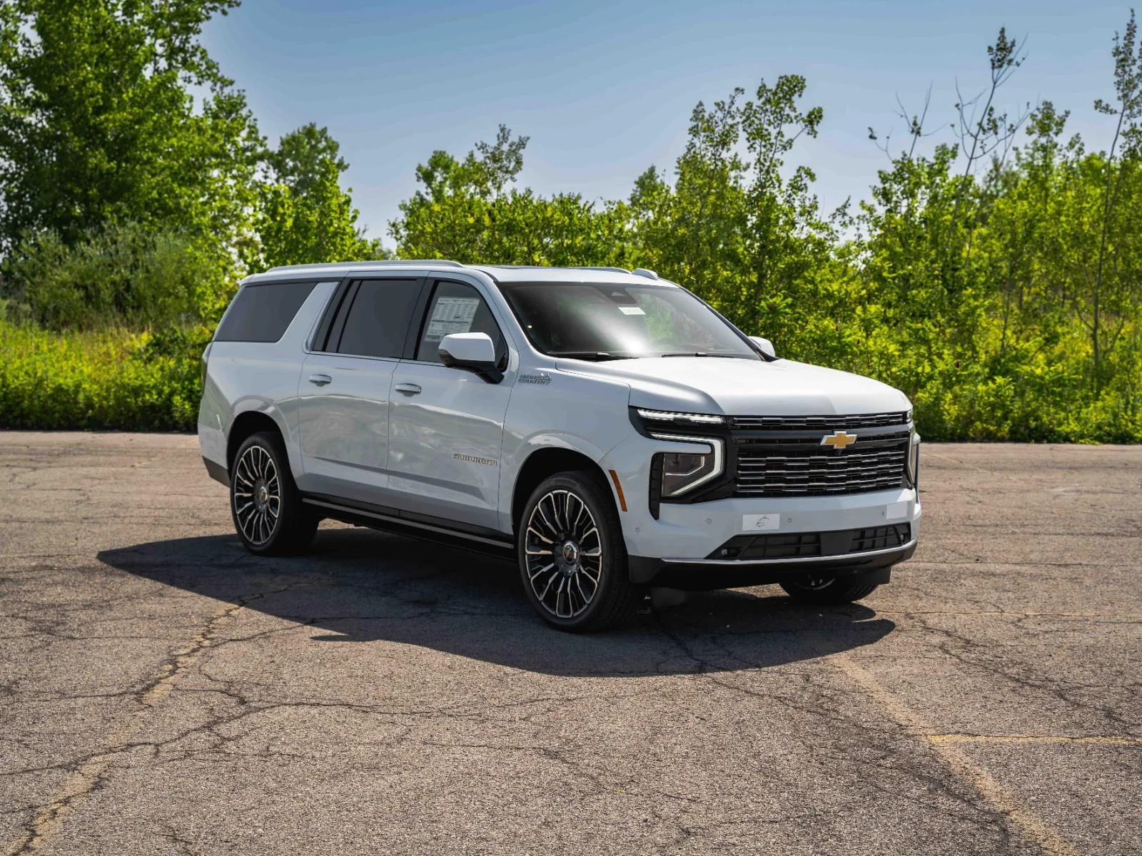 New 2026 Polar White Tricoat Chevrolet High Country image 17