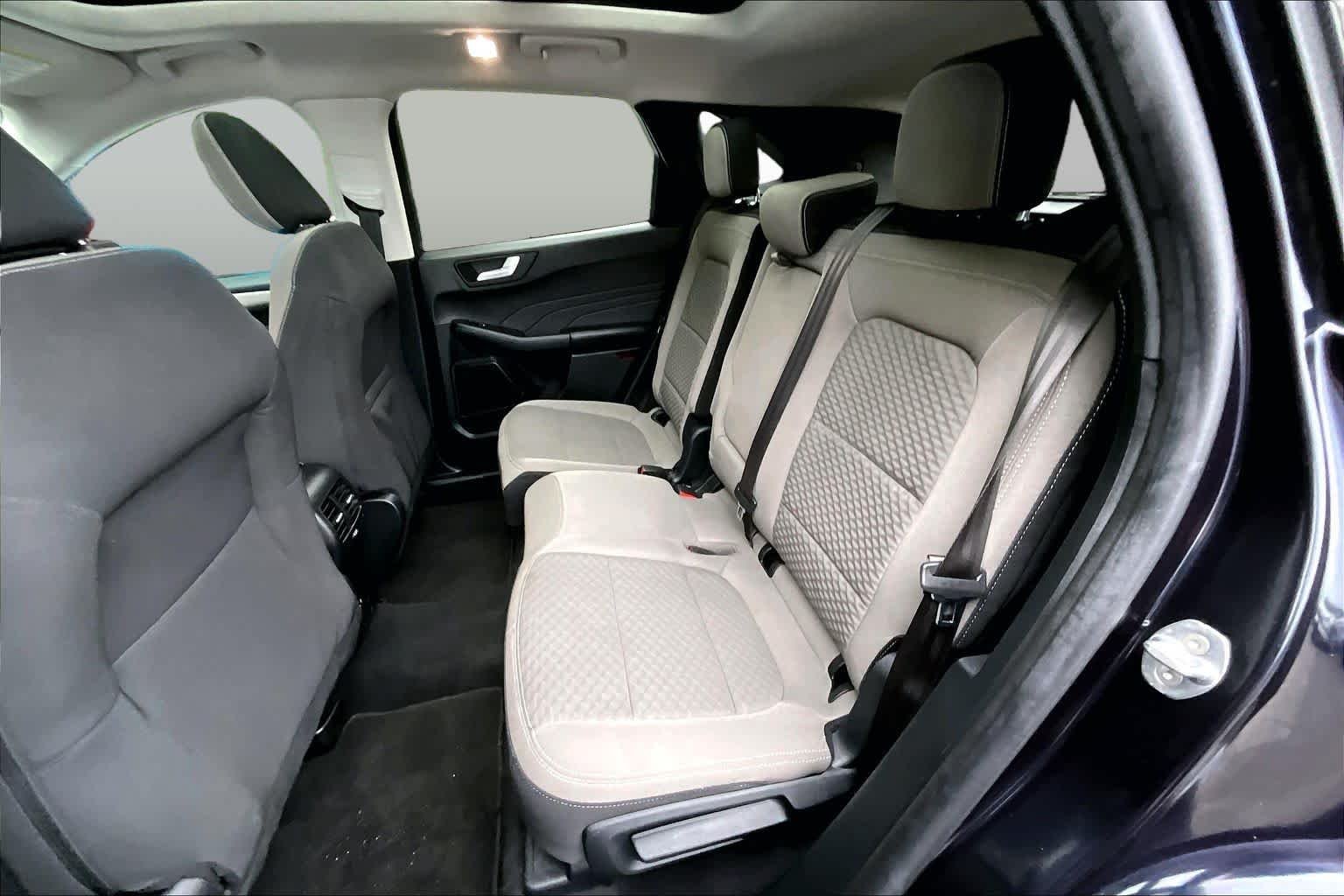 Used 2021 Antimatter Blue Ford SE Hybrid image 20