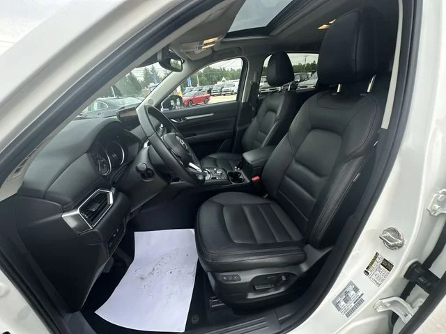 Used 2023 White Mazda 2.5 S Preferred Package image 23