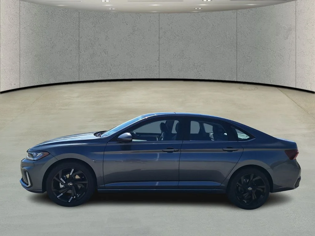 New 2026 Gray Volkswagen 1.5T SE image 2