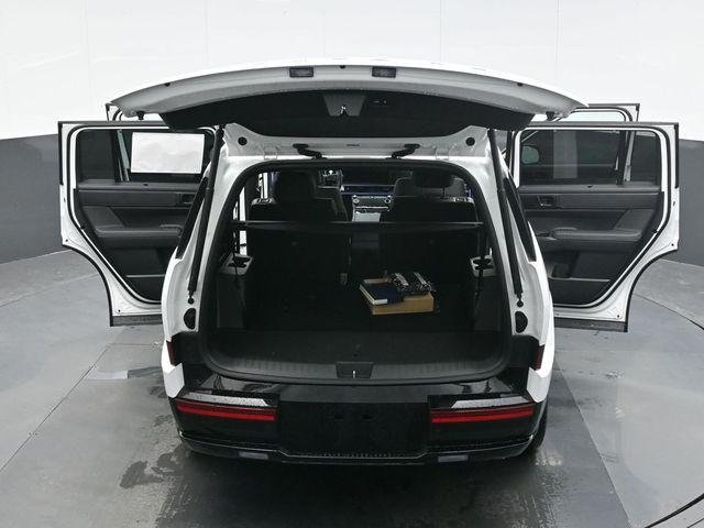 New 2026 White Hyundai Calligraphy image 27