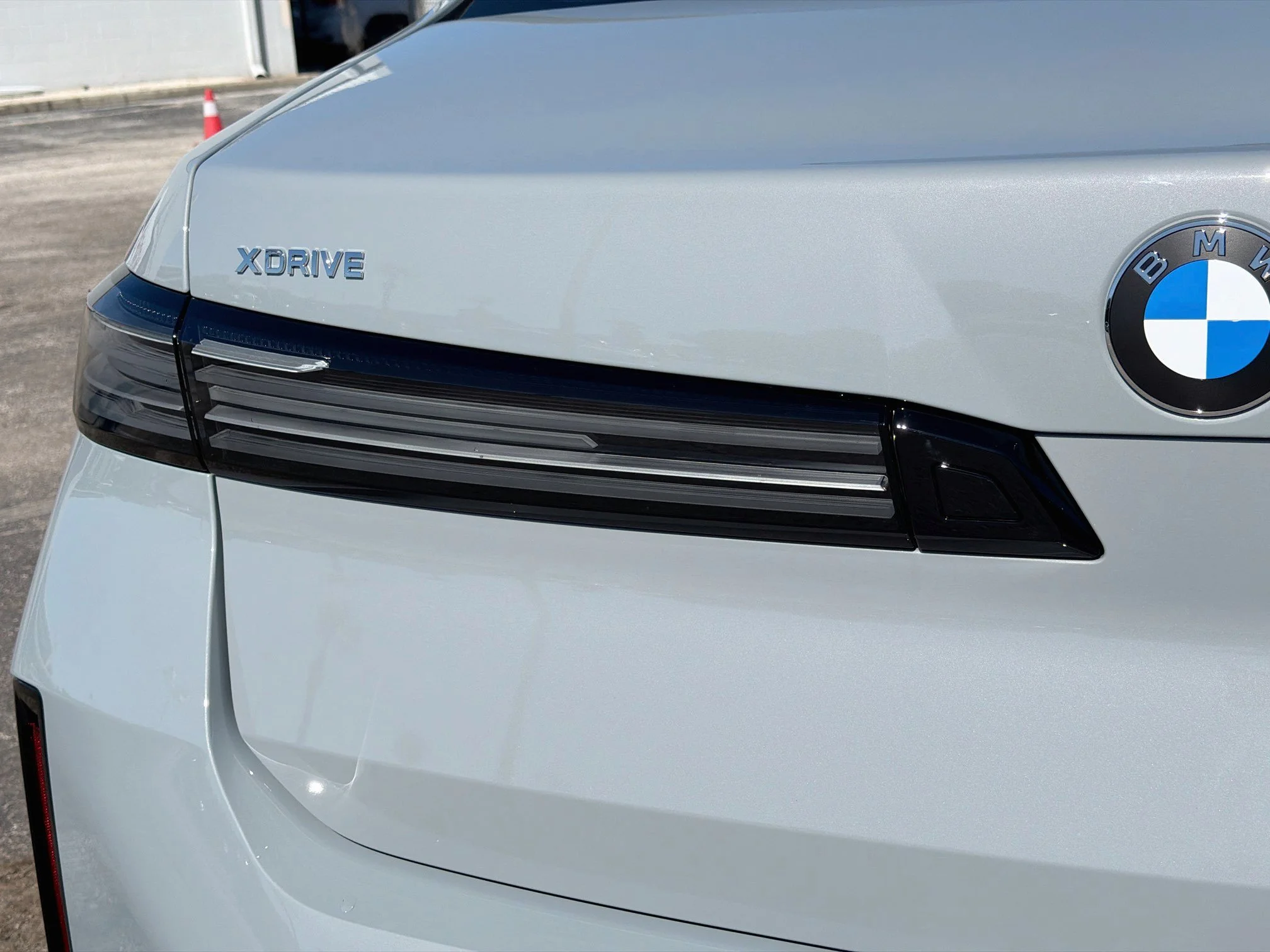 New 2027 Brooklyn Grey Metallic BMW 50 xDrive image 10