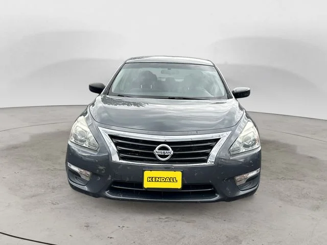 Used 2013 Nissan Altima Sedan S with VIN 1N4AL3AP0DC269490 for sale in Bend, OR