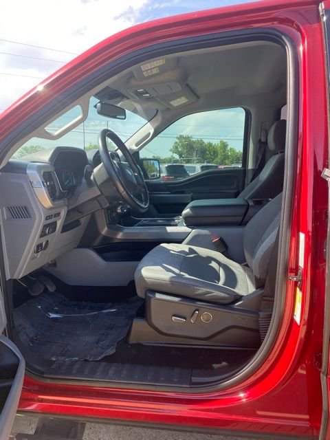 Used 2021 Red Ford XLT image 15