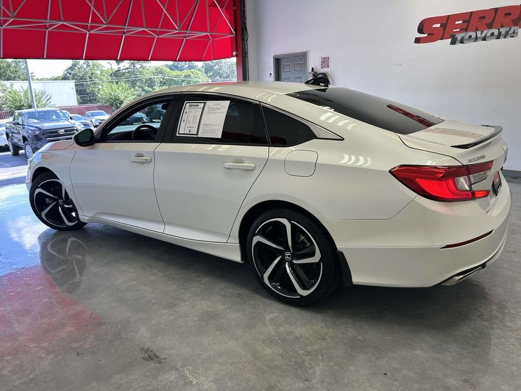 Used 2022  Honda Sport 2.0T image 6