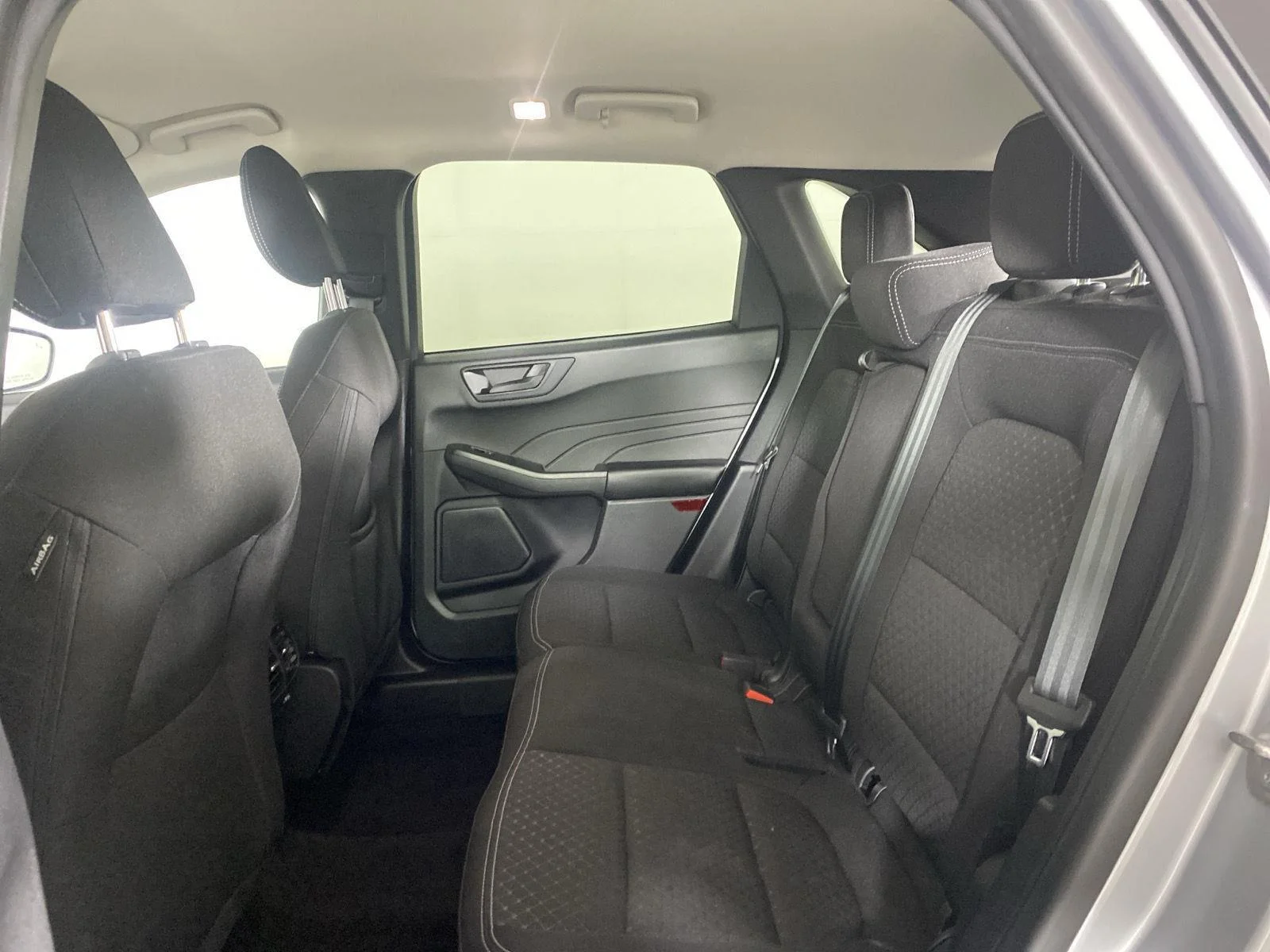 Used 2023 Iconic Silver Ford Active image 22
