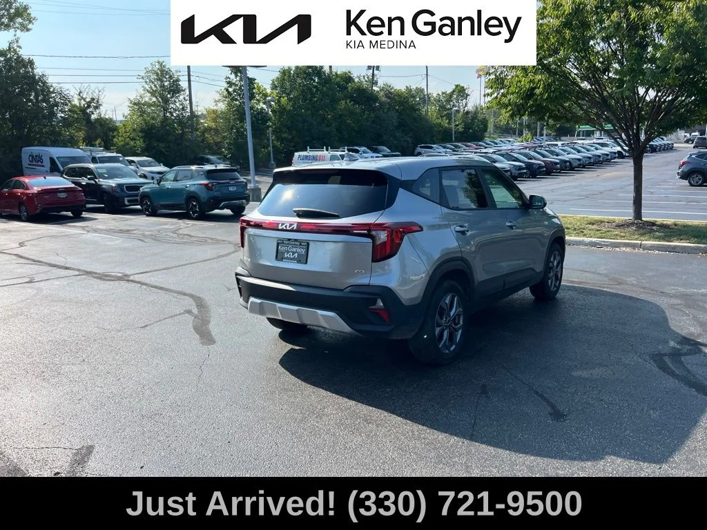 Certified Used 2024 Gray Kia LX image 5
