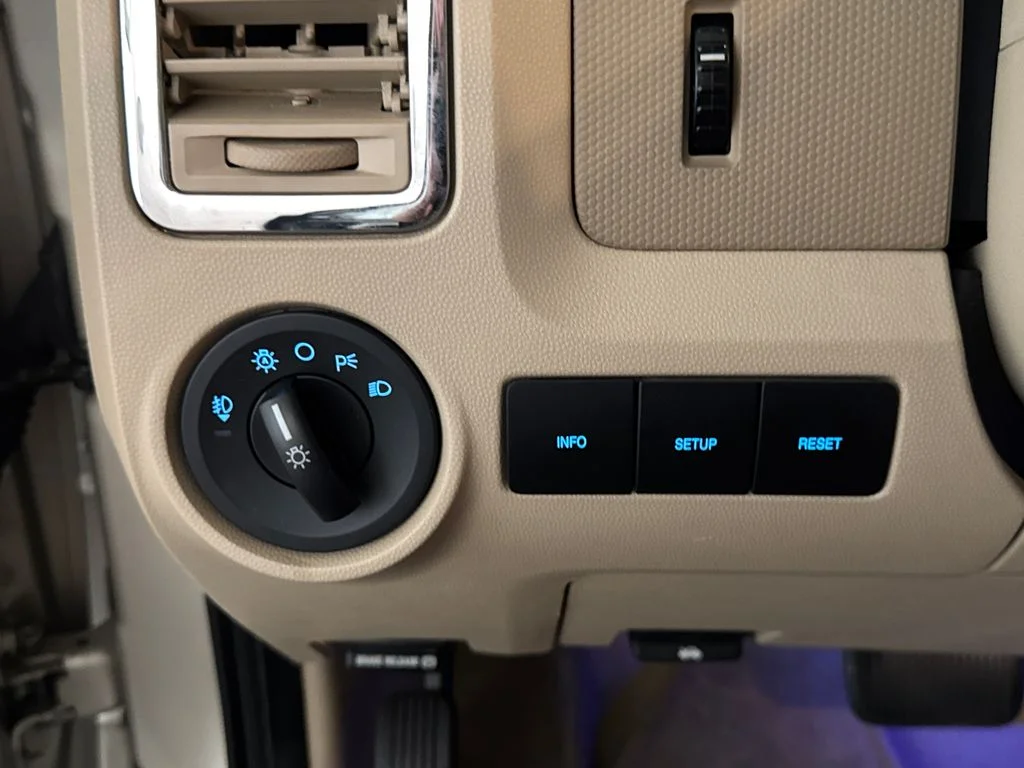 Used 2011 Gold Ford Limited image 21