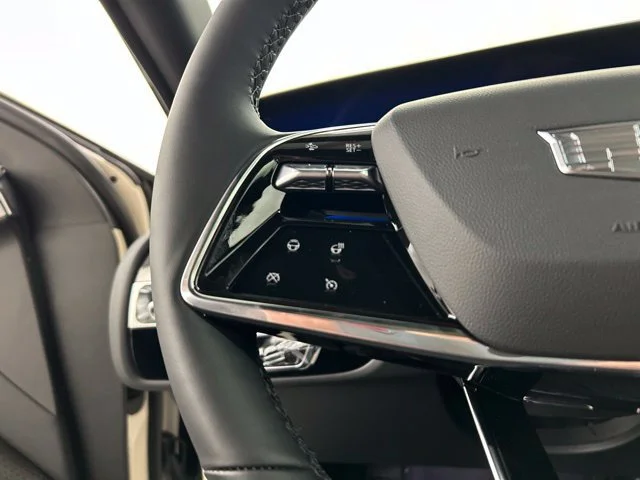2027 Cadillac LYRIQ Sport - Photo 7
