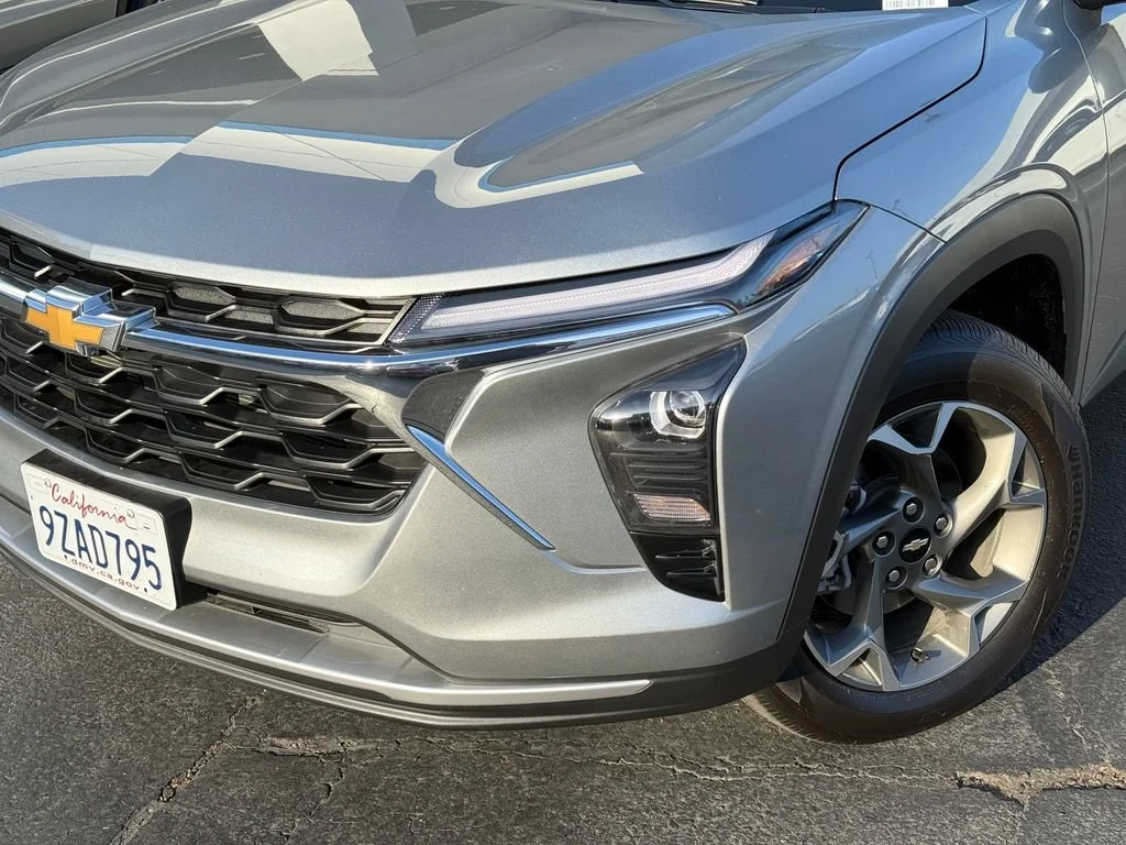 Used 2026 Sterling Gray Metallic Chevrolet LT image 3