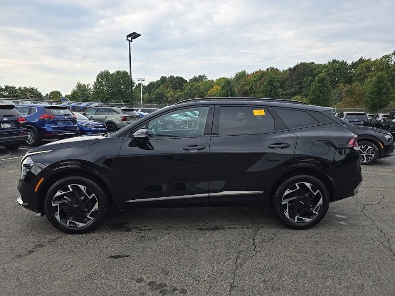 Used 2025 Black Kia SX-Prestige image 4