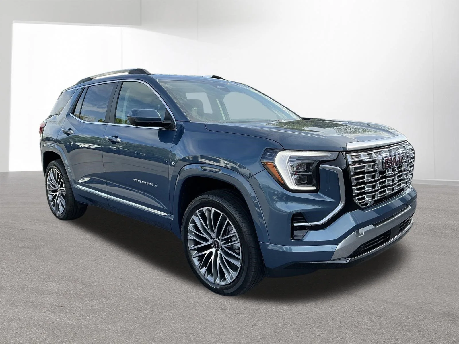 2026 GMC Terrain Denali AWD's photo