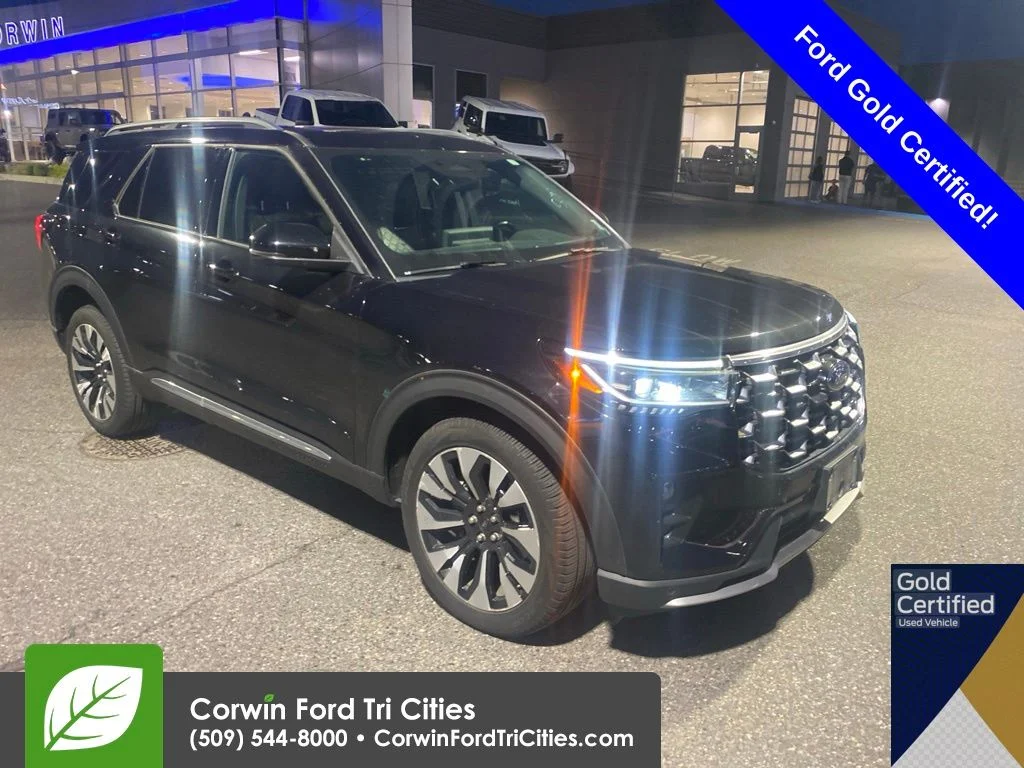 Used 2025 Black Ford Platinum image 1
