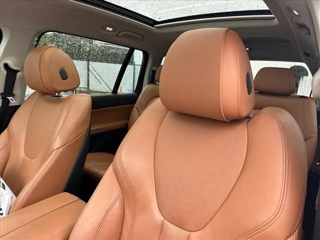 2021 BMW X7 40i - Photo 25