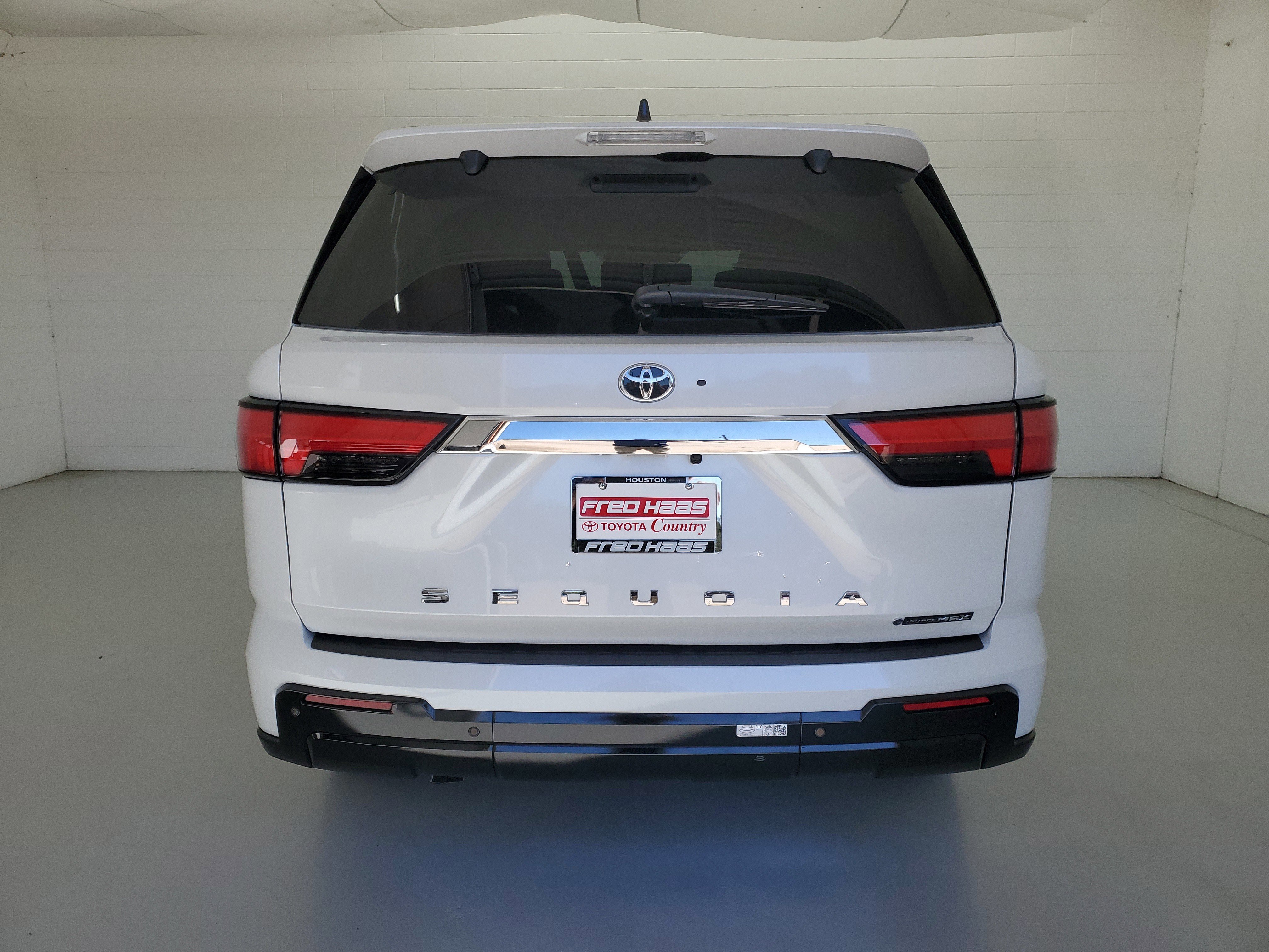 New 2026 Wind Chill Pearl <sup>1</sup> Toyota  1794 Edition image 6