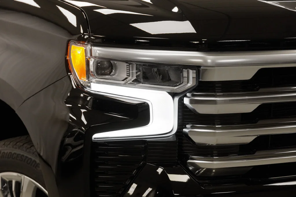 New 2026 Black Chevrolet High Country image 9