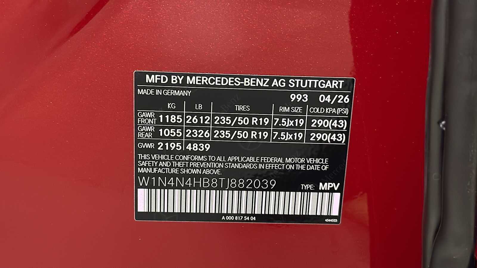 New 2026 MANUFAKTUR Patagonia Red Metallic Mercedes-Benz GLA 250 image 13