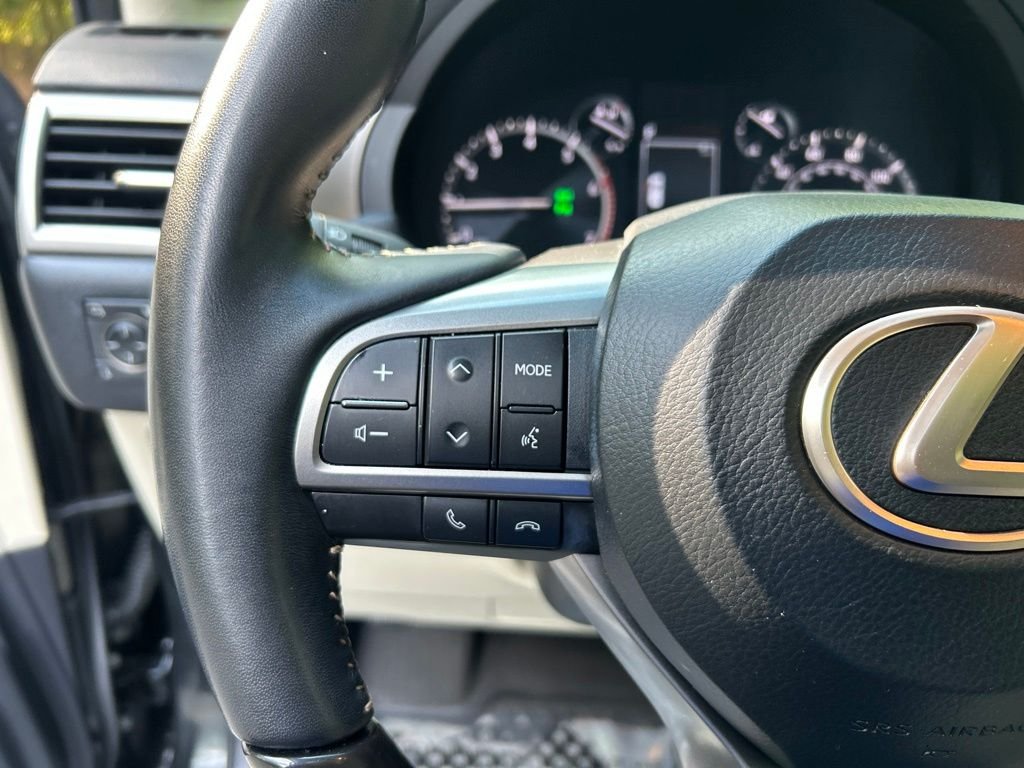 Used 2023 Black Lexus 460 image 24