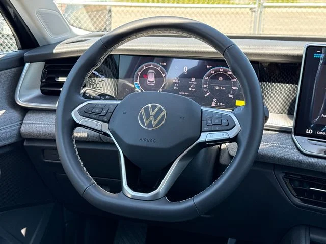 New 2026 Platinum Gray Metallic Volkswagen 2.0T S image 30