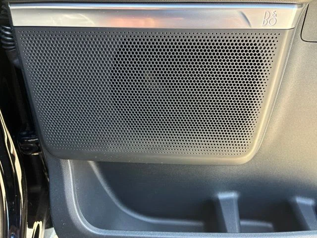 New 2026 Agate Black Metallic Ford Tremor® image 37