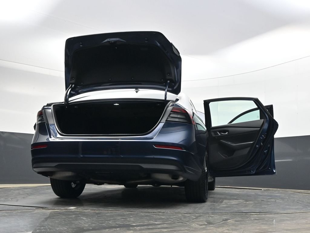 2025 Honda Accord SE - Photo 39