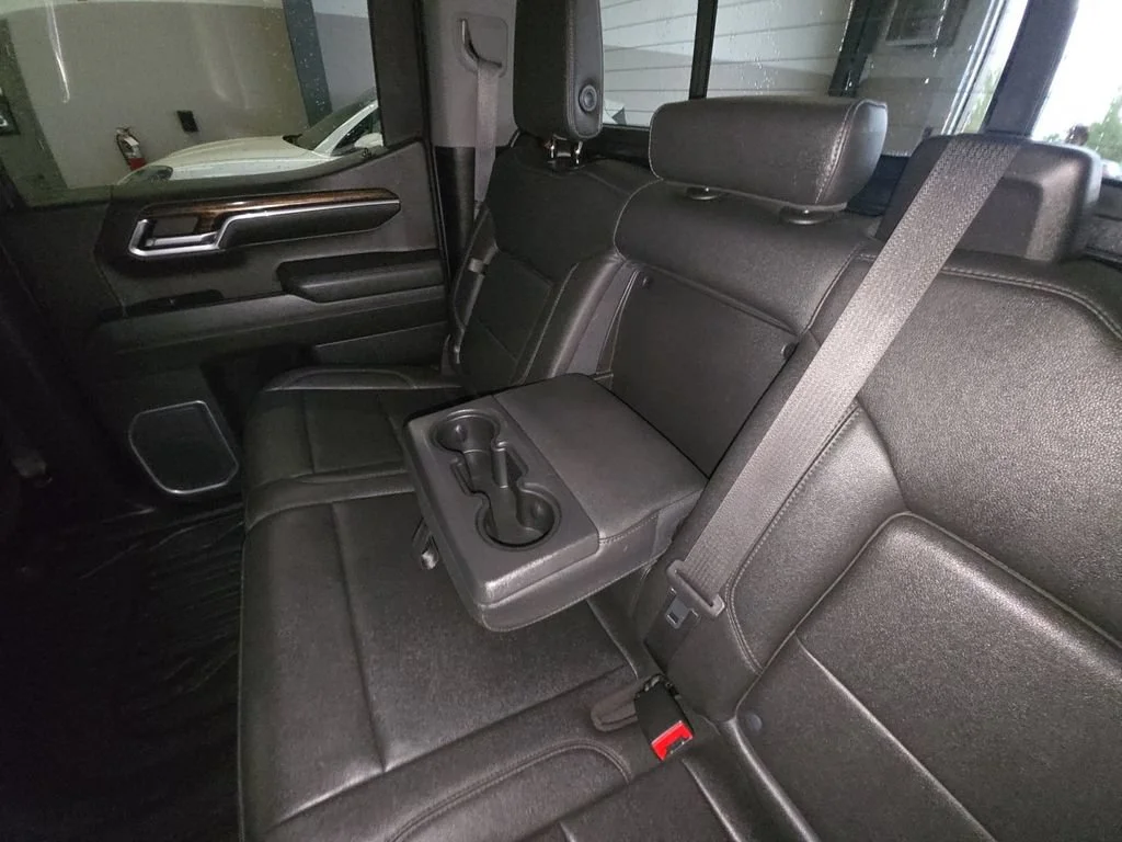 Certified Used 2022 ONYX BLACK GMC Elevation image 29