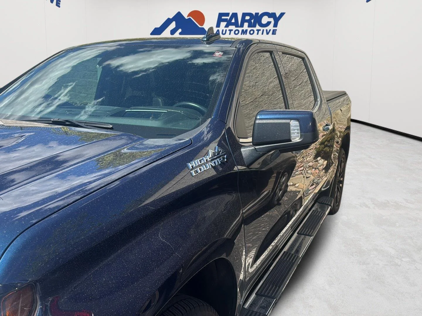 Used 2020 Northsky Blue Metallic Chevrolet High Country image 7