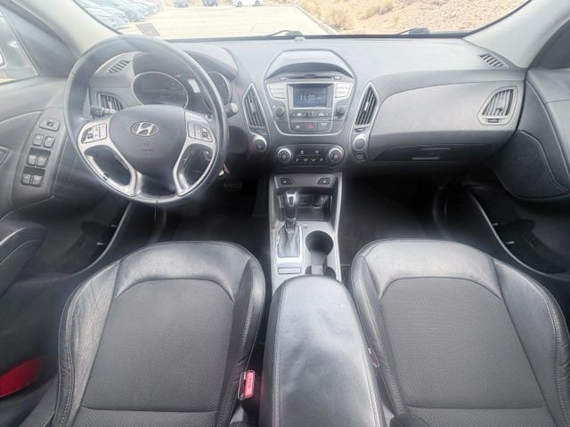 Used 2015 Gray Hyundai SE image 26