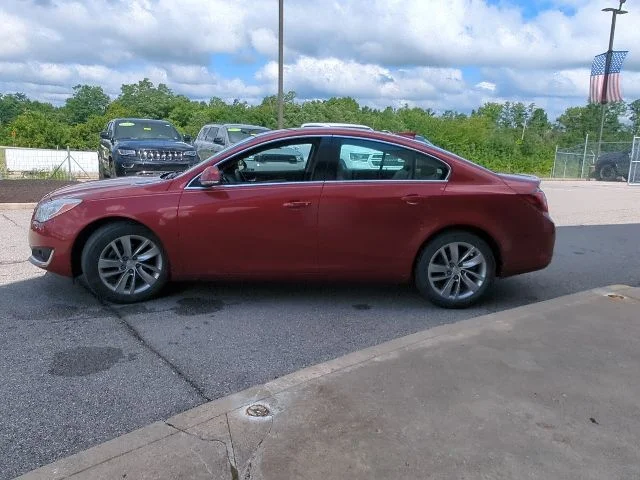 Used 2015 Red Buick Turbo image 27
