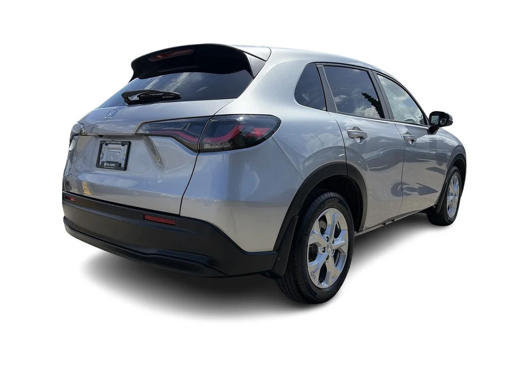 Used 2025 Lunar Silver Metallic Honda LX AWD CVT Certified Pre-Owned   Clean Title   One image 14